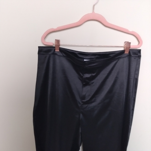 Bar III Black Satin High Rise Skinny Neutral Dressy Pants Size XXL - Picture 3 of 10